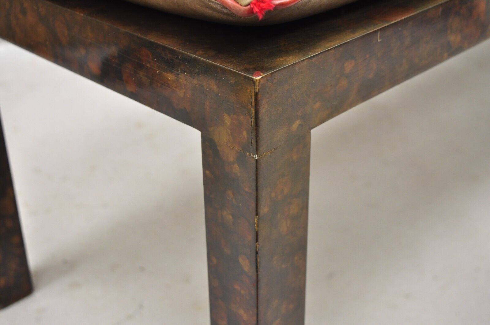 Vtg Mid Century Modern Brown Tortoiseshell Lacquer Parsons Style 54" Bench Table