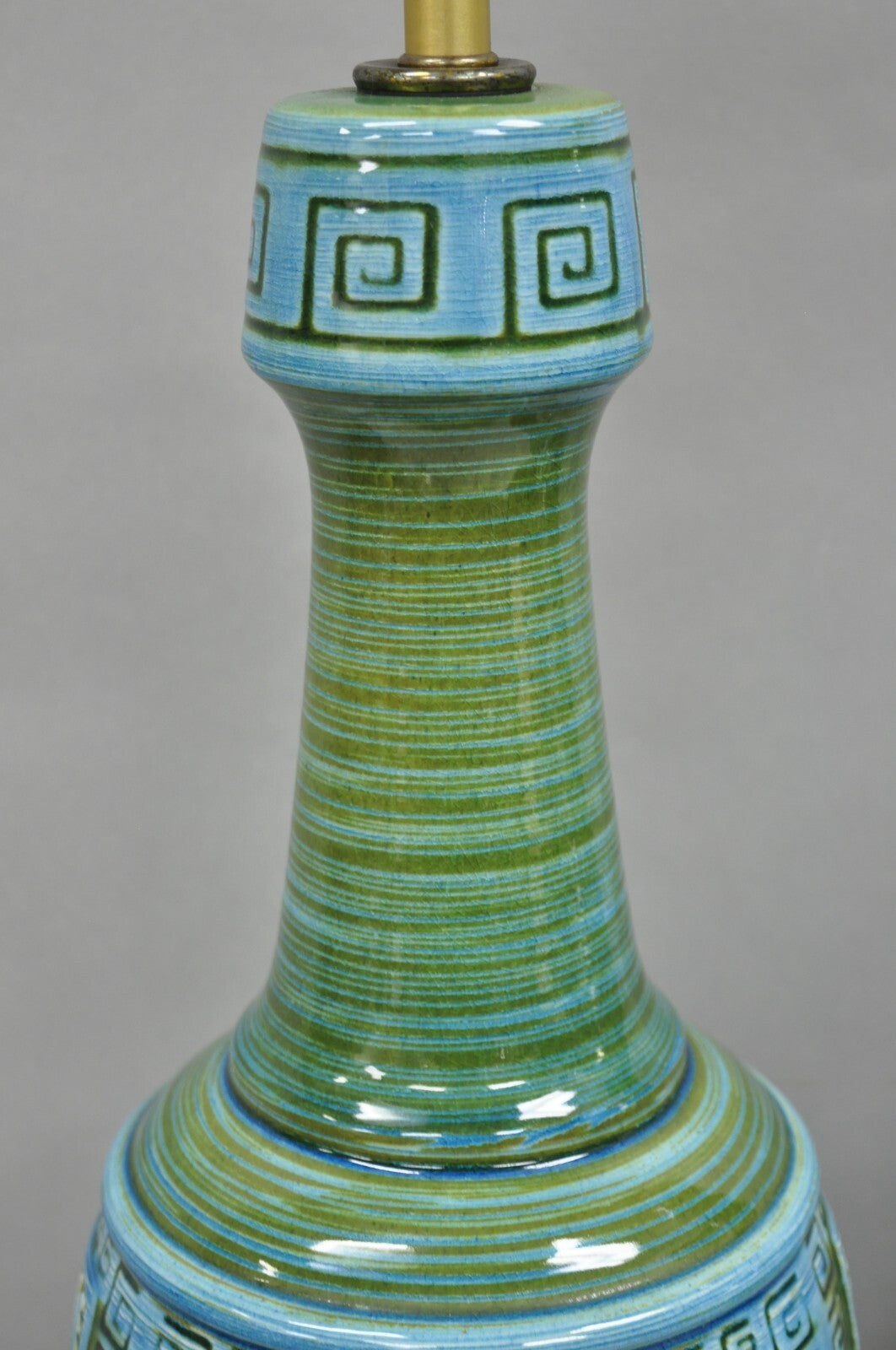 Vintage Royal Haeger Mid Century Modern Ceramic Turquoise Green Table Lamp Pair