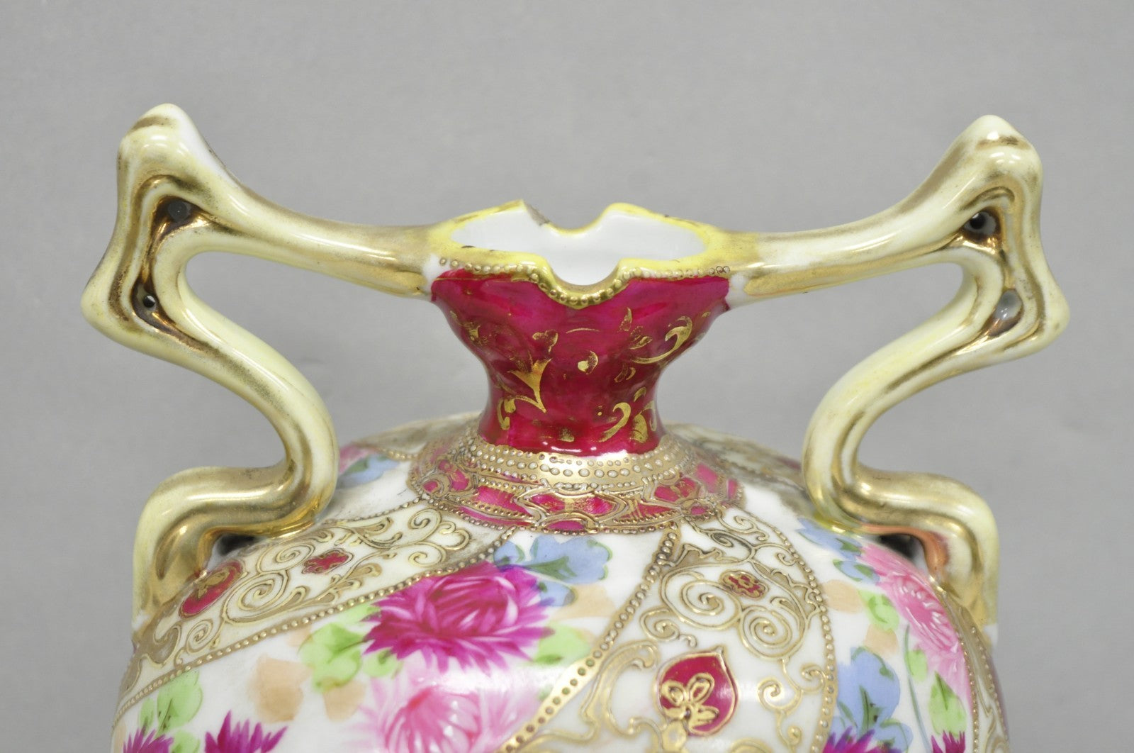 Antique Nippon Moriage Porcelain Twin Handle Ball Vase w/ Hand Painted Roses (B)