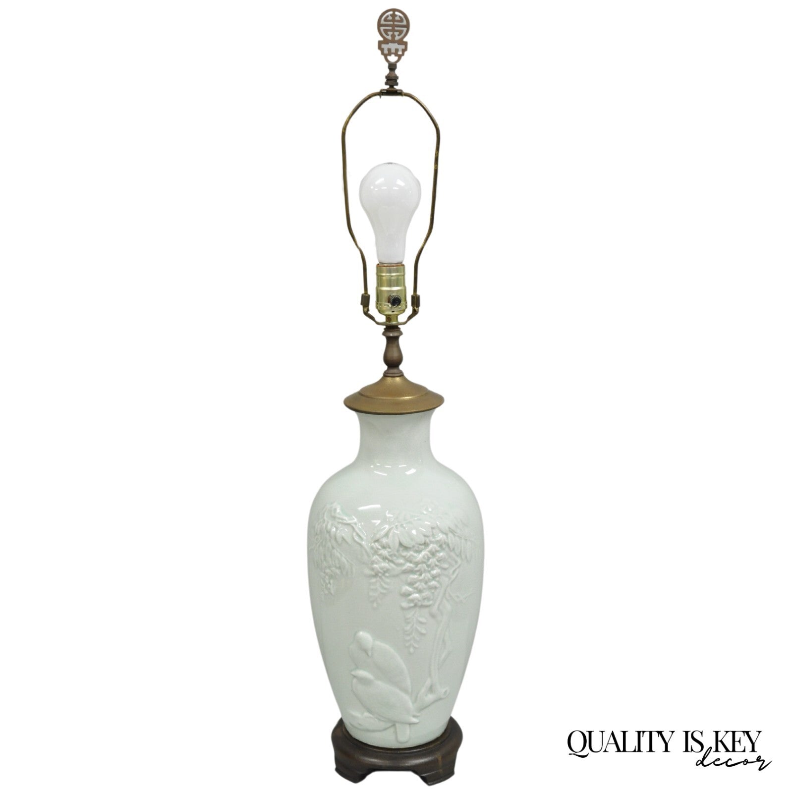 Chinoiserie Chinese Green Celadon Porcelain "Love Birds" Jardiniere Table Lamp