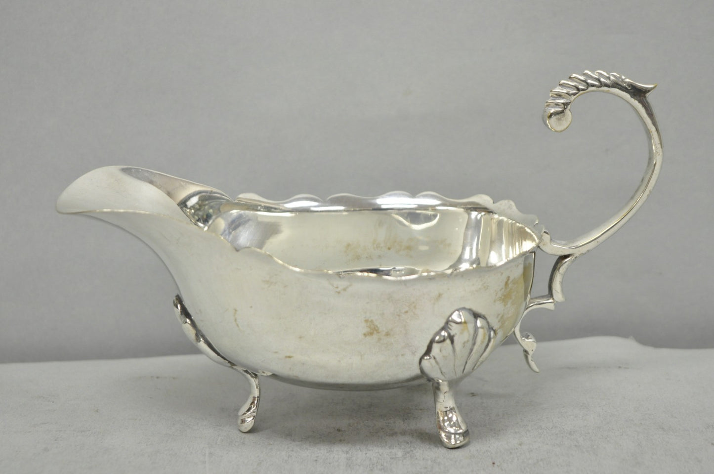 Vintage Victorian Style Silver Plated Footed Gravy Sauce Boat With Handle