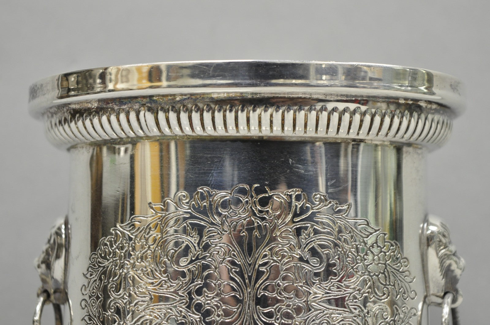 Vintage English Regency Silver Plated Small Lion Head Oval Desk Biscuit Barrel