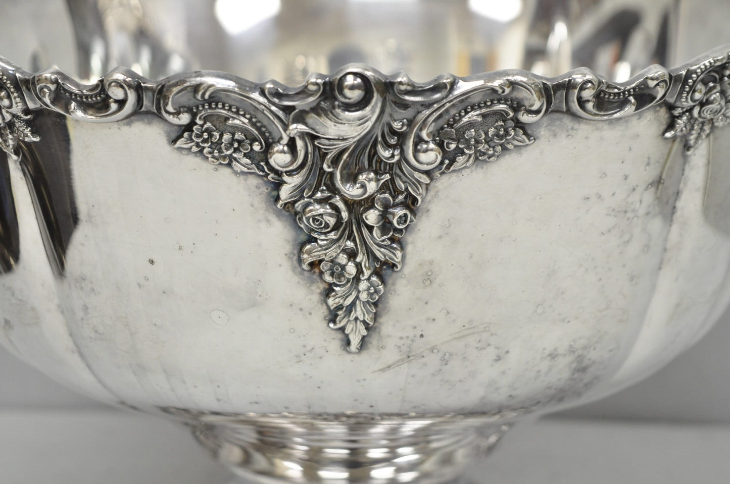 Vintage Baroque by Wallace 252 & 253 Silver Plated Punch Bowl Set w/ 10 Cups