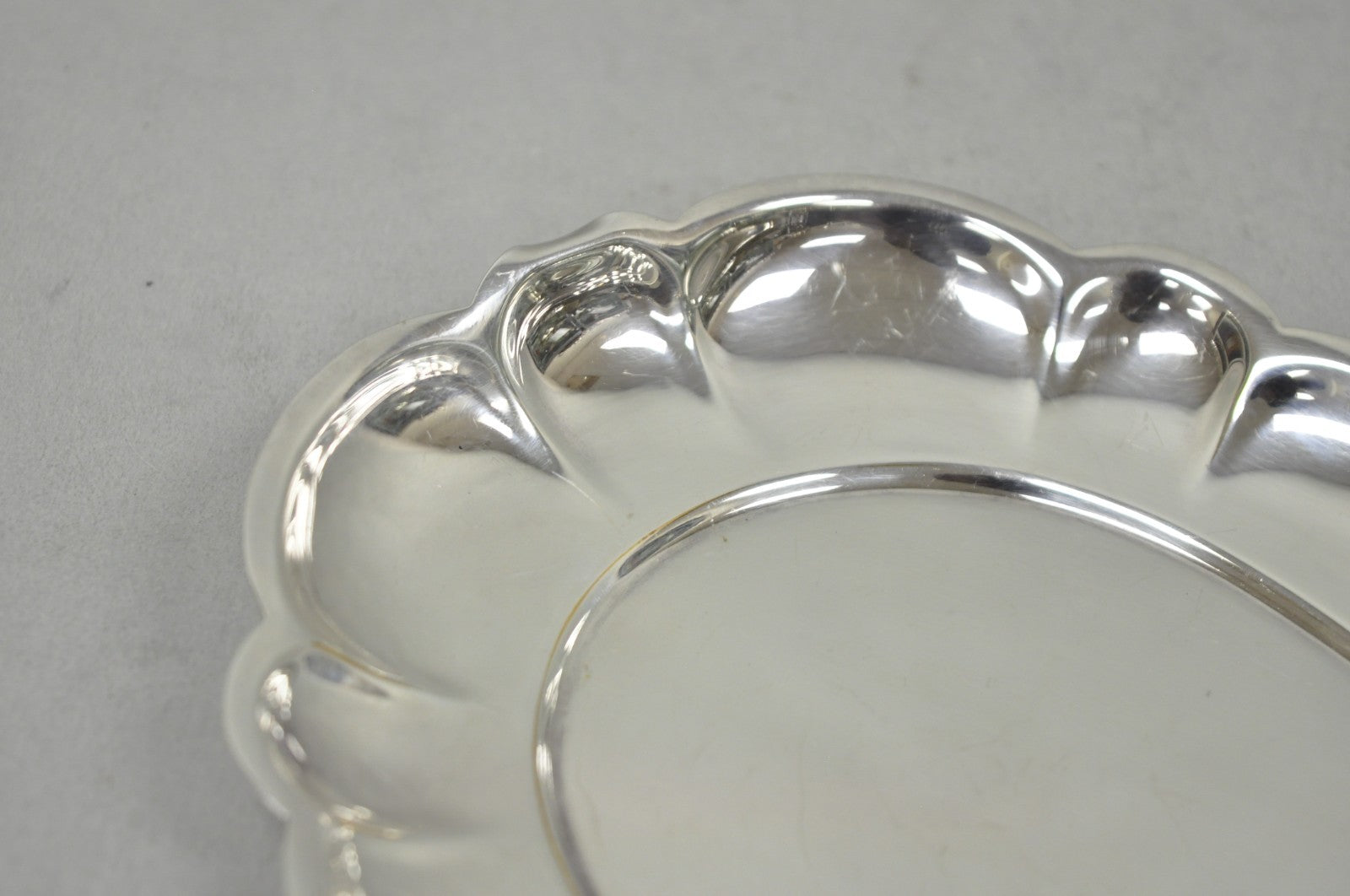 Antique Gorham YC 644 Engraved Silver Plated Small Scalloped Serving Dish