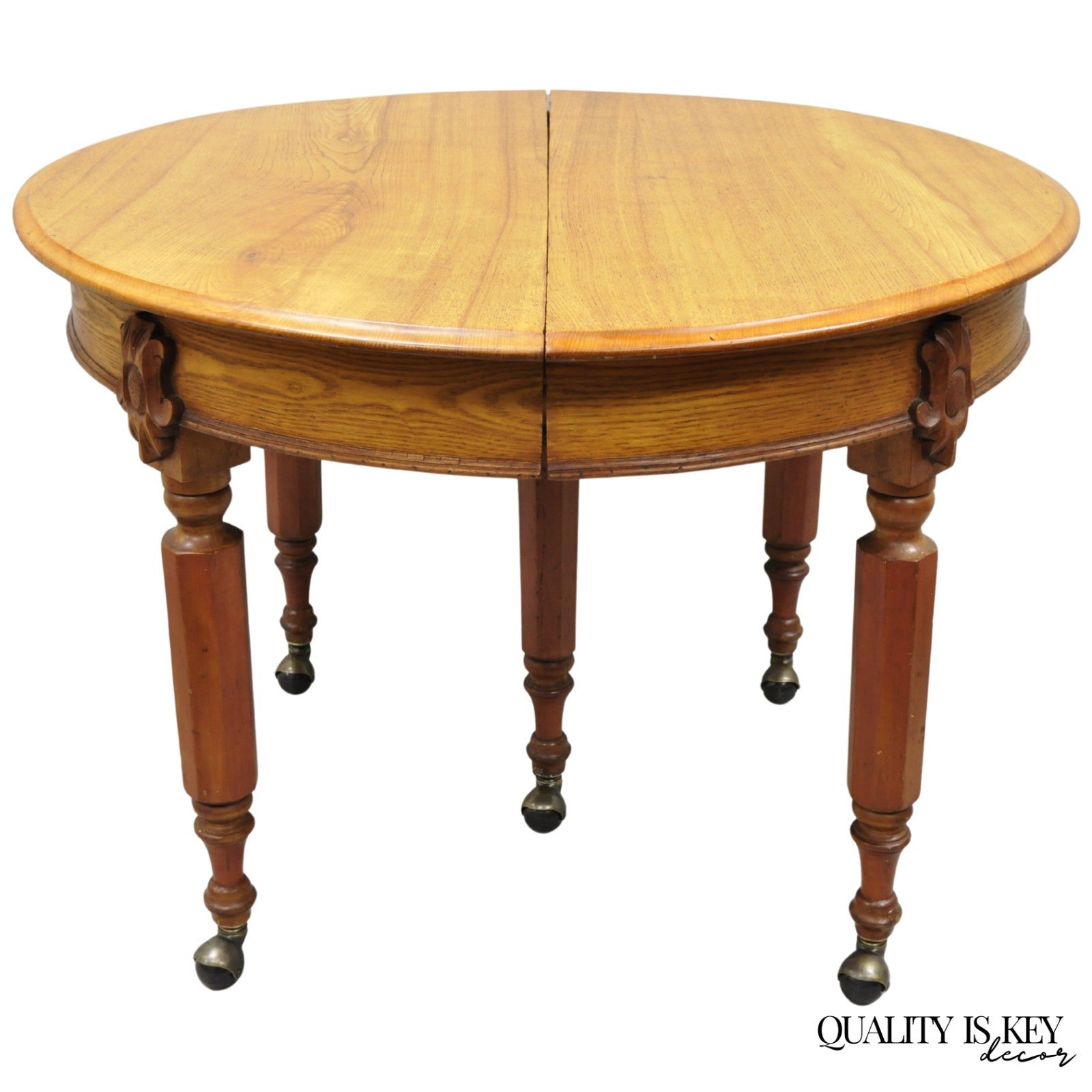 Antique English Victorian Oak & Elm Wood Round Extension Dining Table w 3 Leaves