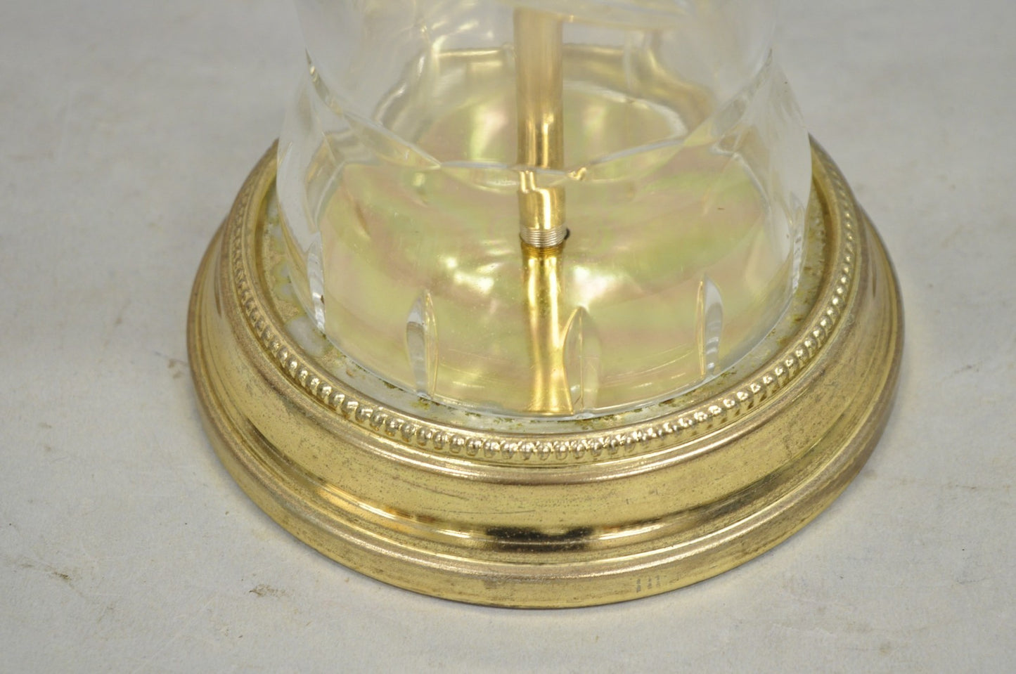 Vintage Chinoiserie Cut Crystal Glass Ginger Jar Brass Oriental Table Lamp