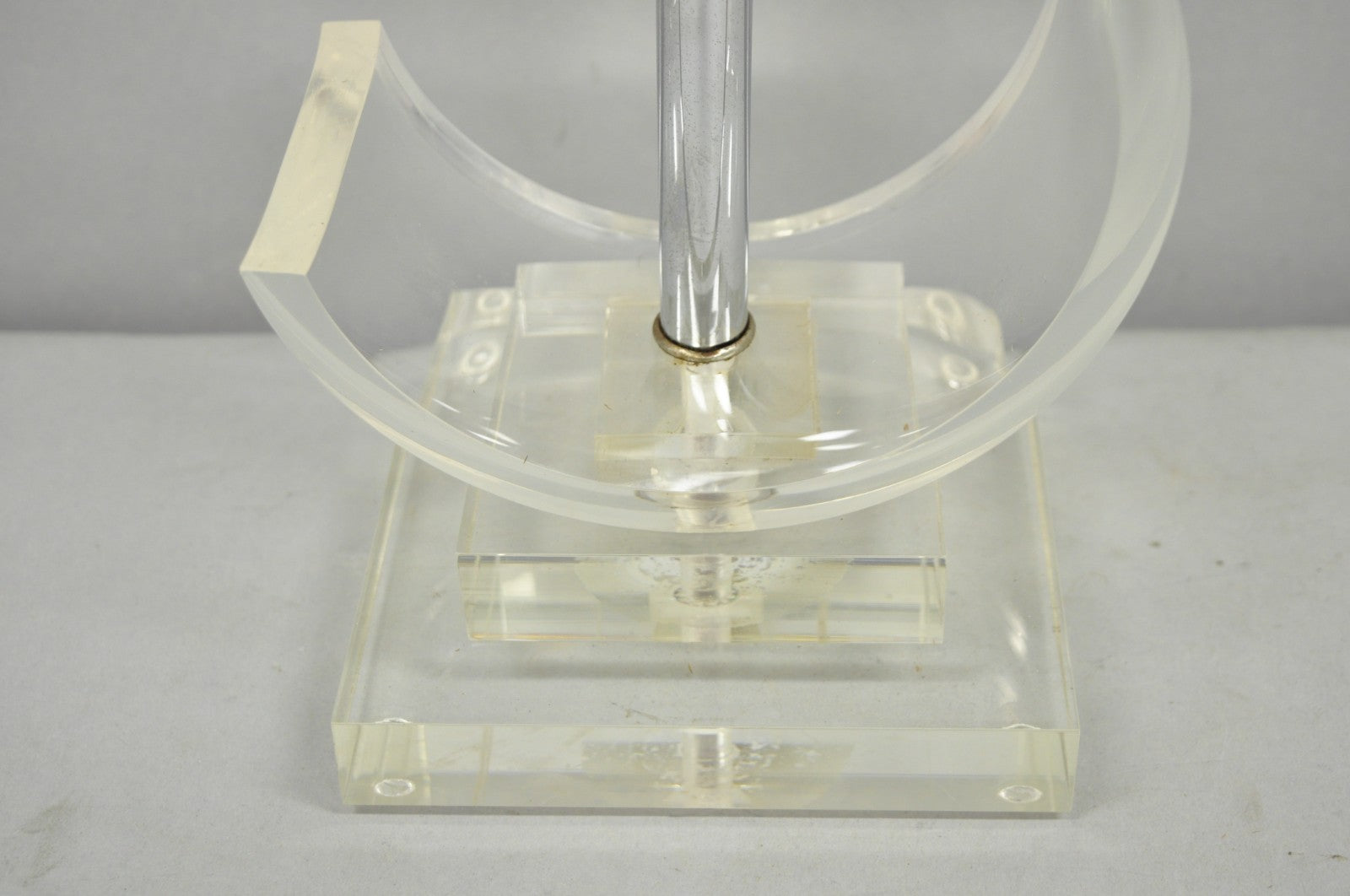Vintage Mid Century Modern Clear Lucite "S" or "$" Sculptural Table Lamp