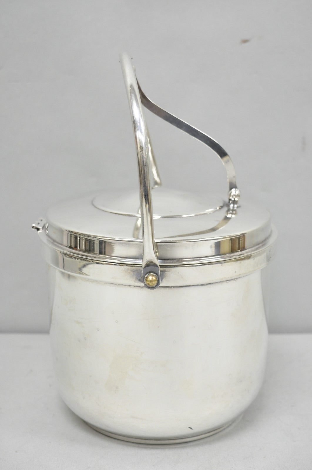 Gorham YC141 Mid Century Modern Silver Plated Reticulating Hinge Ice Bucket