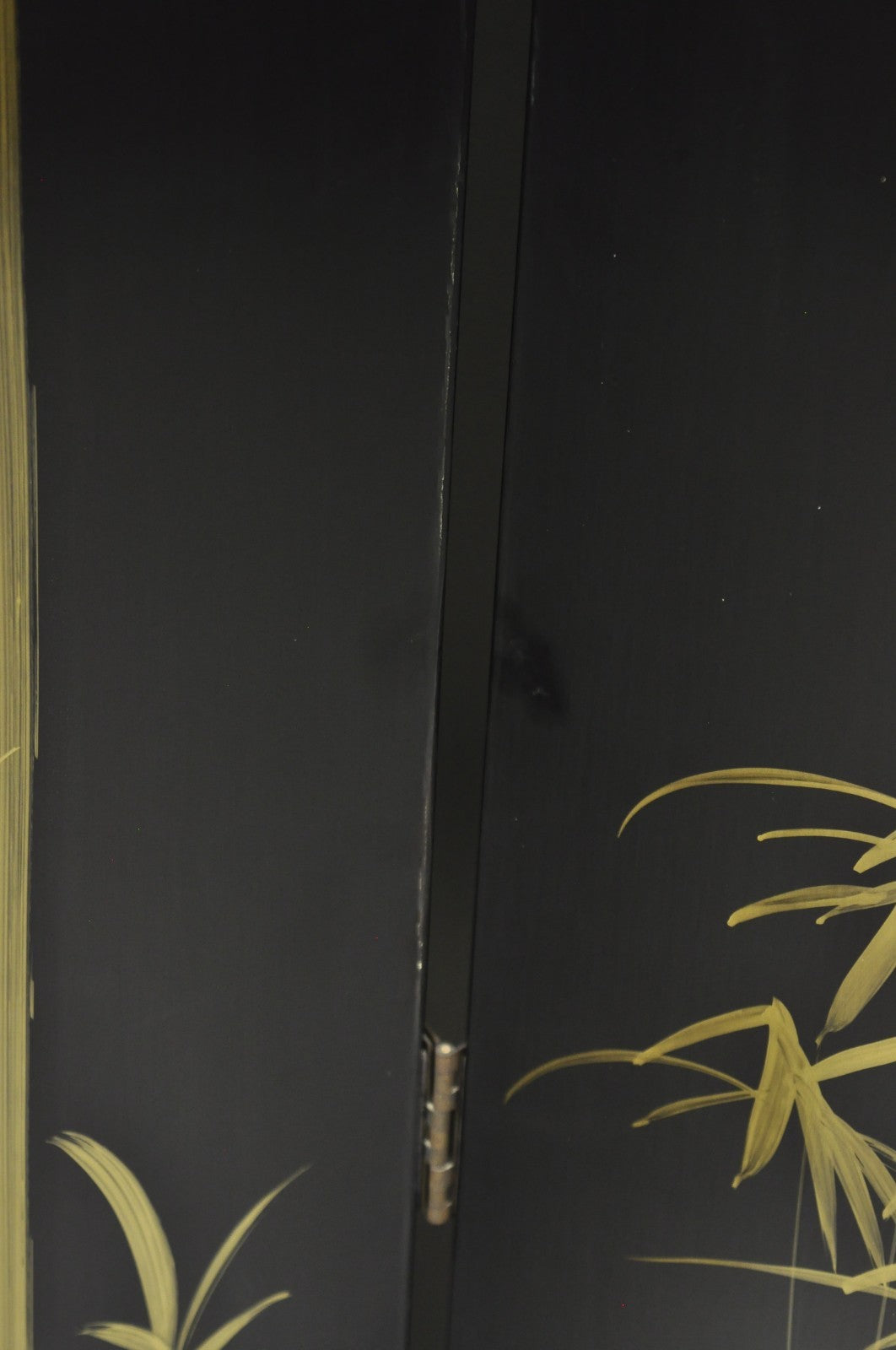 Decorator Chinoiserie Black Lacquer Oriental Painted 4 Panel Room Divider Screen