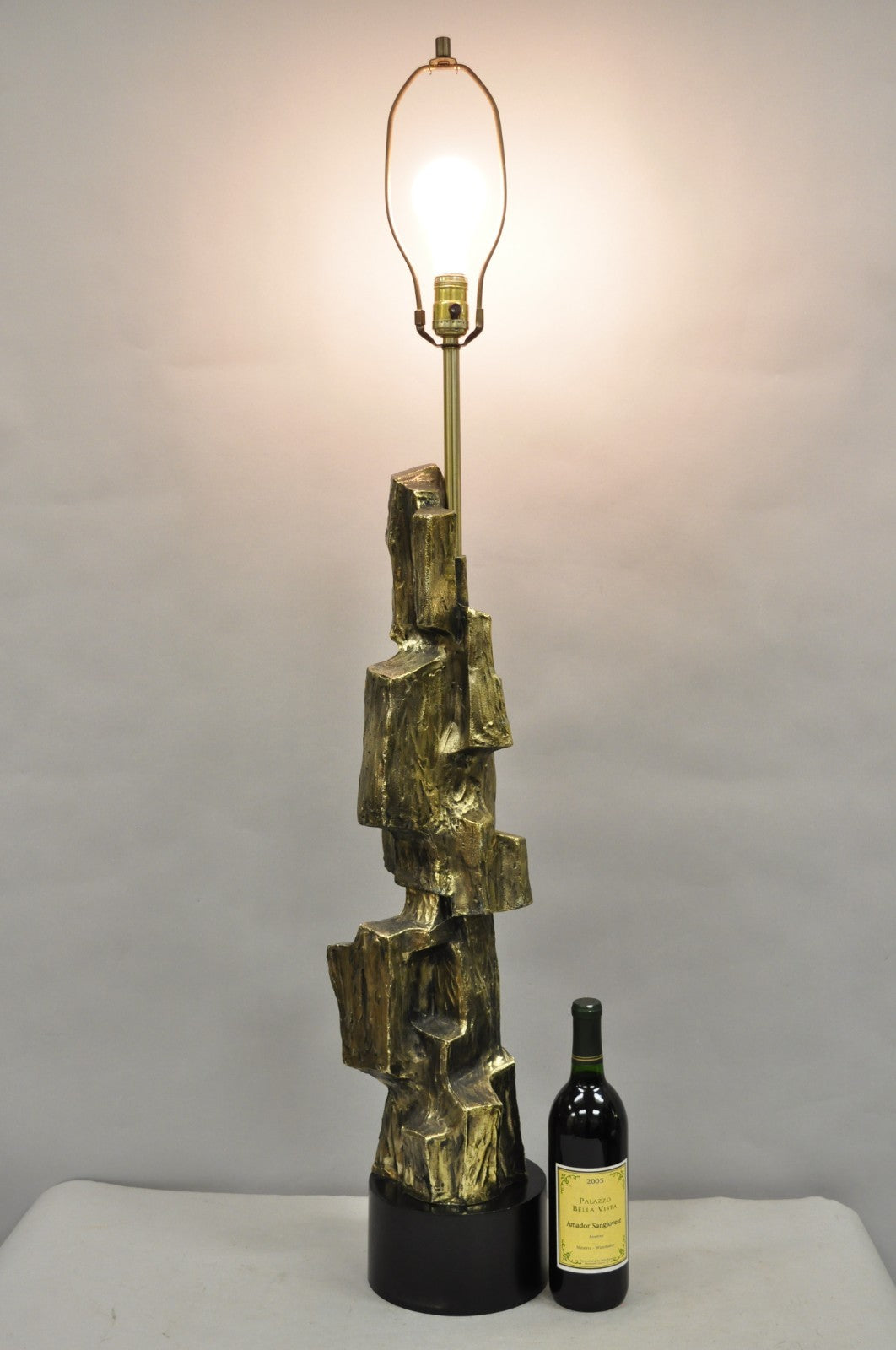 Vintage Richard Barr for Laurel Brutalist Mid Century Modern Metal Table Lamp