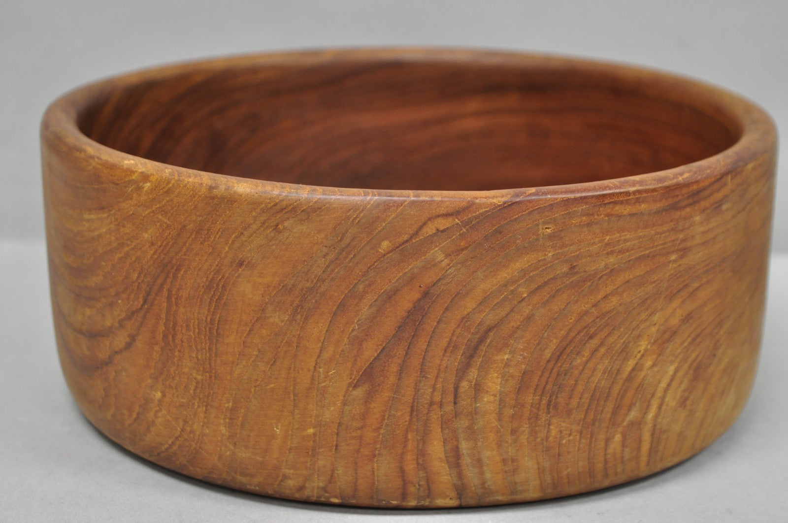 Vintage Mid Century Danish Modern Carved Teak Wood Salad Fruit Bowl (A)