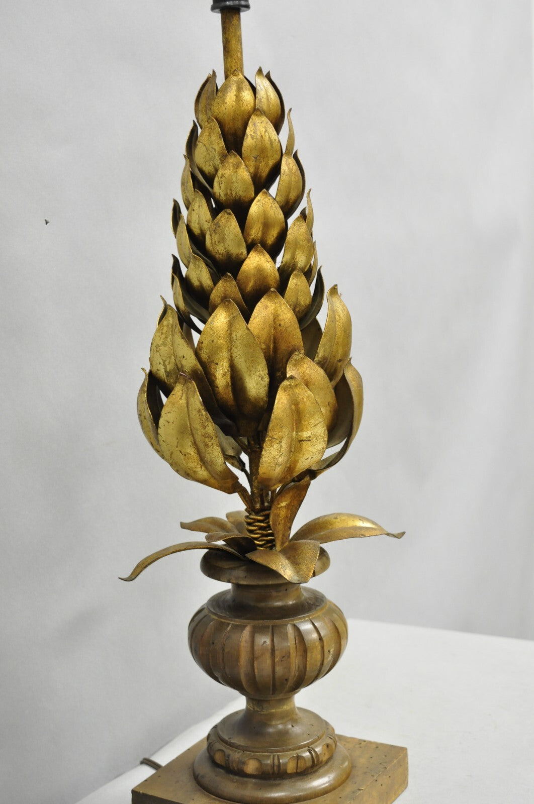 Vintage Italian Hollywood Regency Gold Gilt Leafy Iron Artichoke Table Lamp