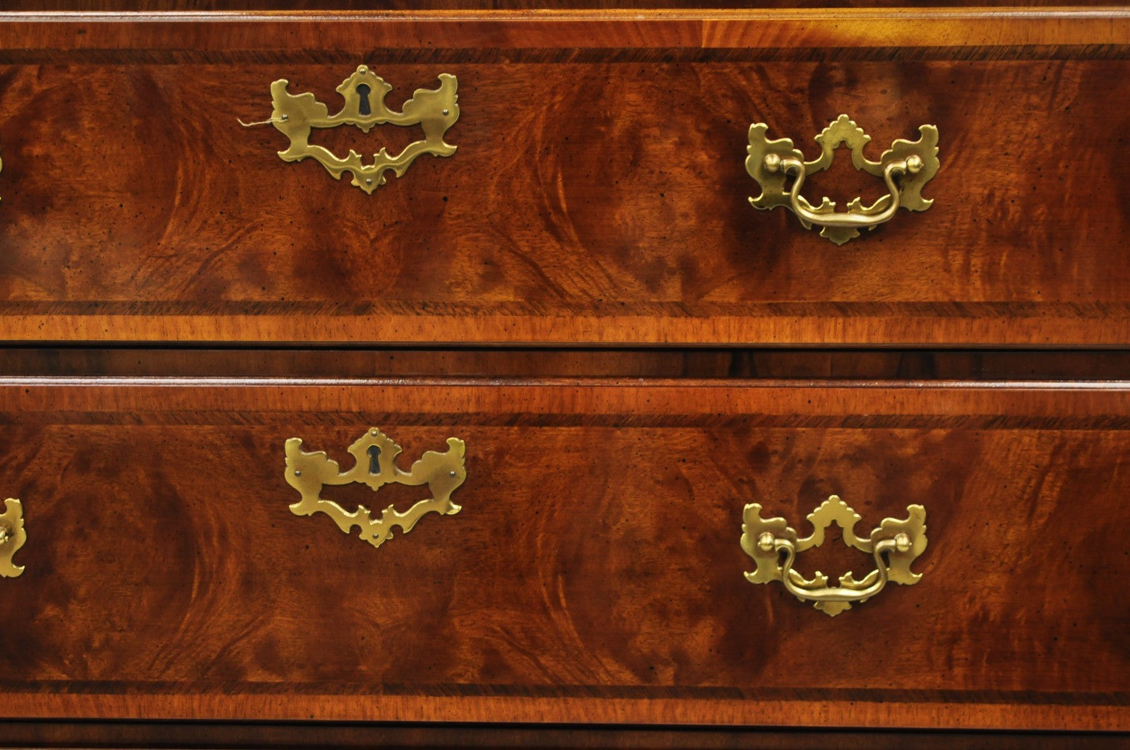 Henredon Aston Court Burl Wood Georgian Mahogany Tall Chest Highboy Dresser