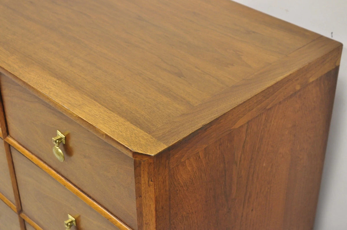 Vintage John Stuart Casalinda Mid Century Modern Walnut Credenza Triple Dresser