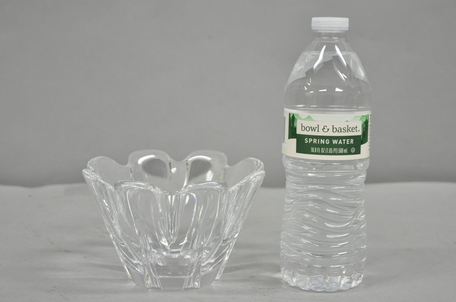 Vintage 4" Orrefors Sweden Tulip Shaped Bowl Candy Dish Vase by Helen Krantz (B)