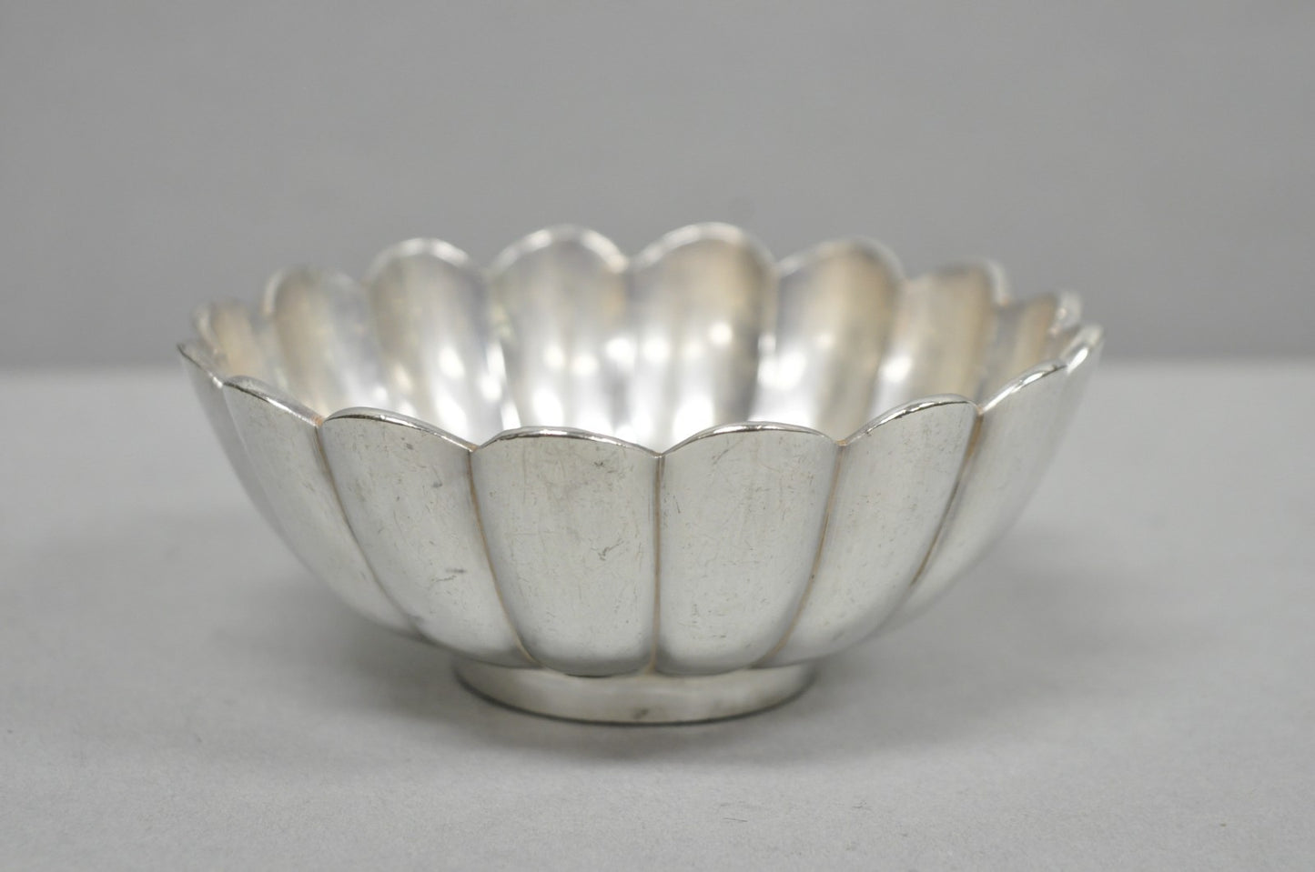 Vintage Regency Style Silver Plated Scalloped Stacking Nut Dish Bowl - Set of 8