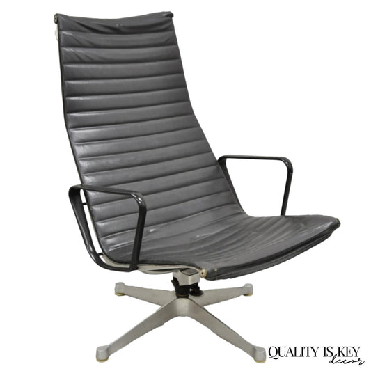 Vintage Herman Miller Charles and Ray Eames Design Swivel Aluminum Group Chair