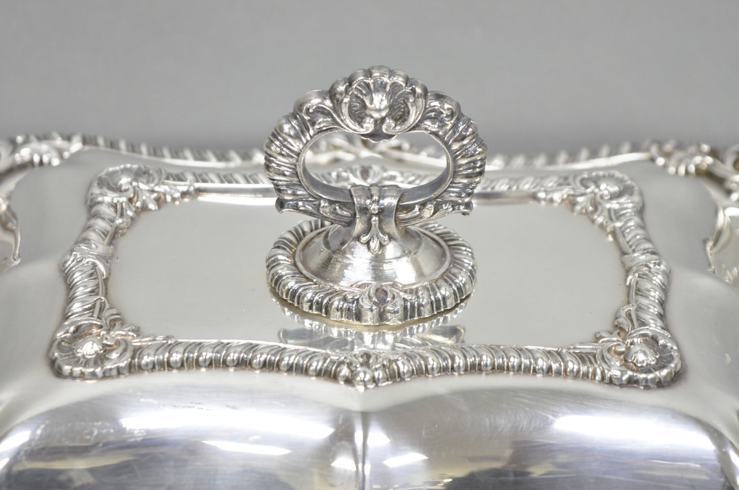 Vintage Canterbury English Regency Silver Plated Covered Vegetable Serving Dish