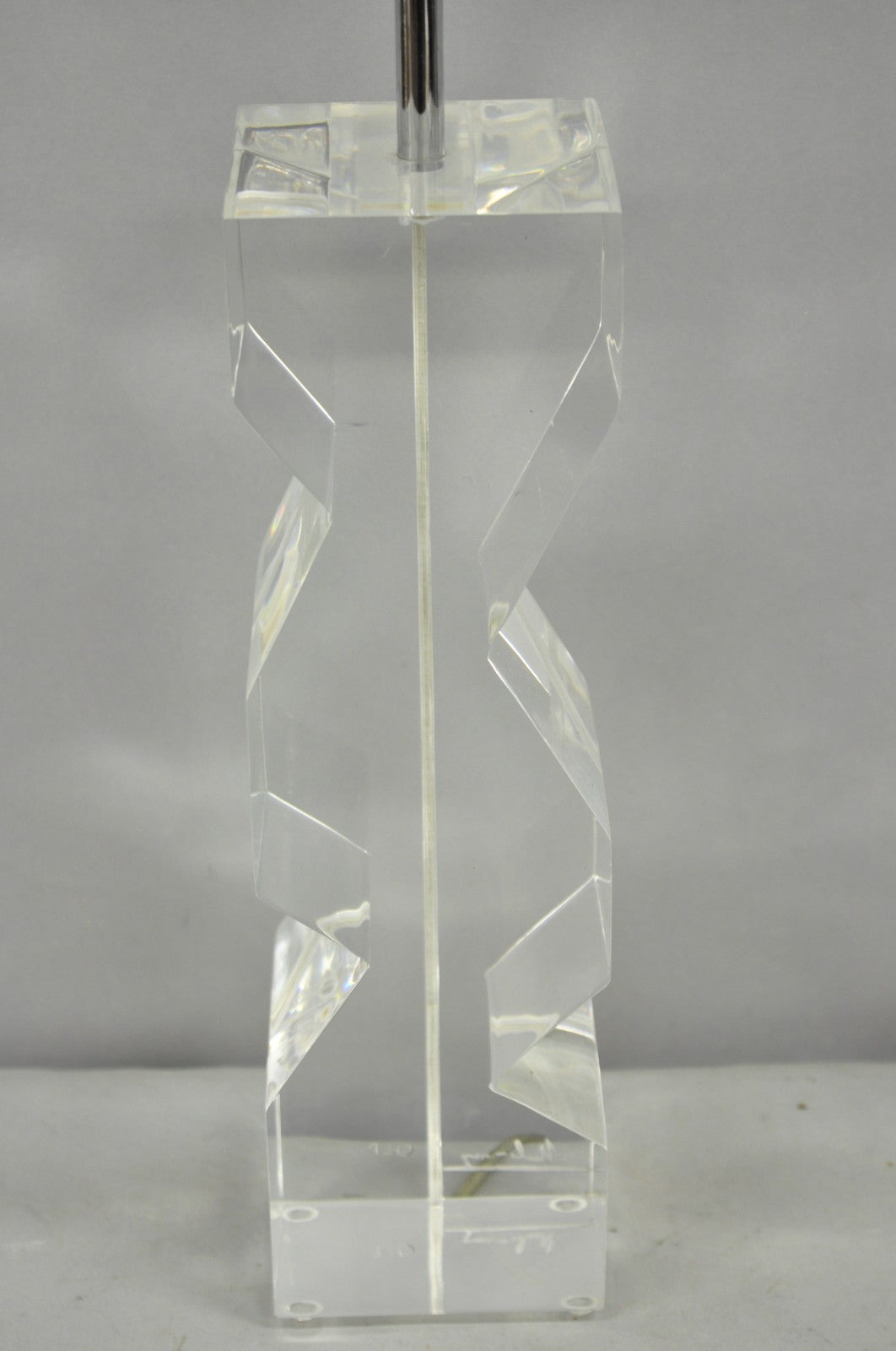 Vintage Les Prismatiques Mid Century Modern Lucite Zig Zag Table Lamp, Signed