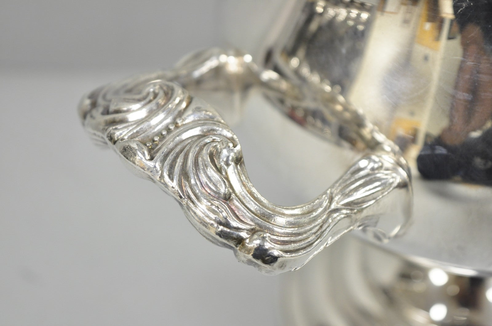 Vintage Sheridan Silver Plated Trophy Cup Urn Champagne Chiller Ice Bucket