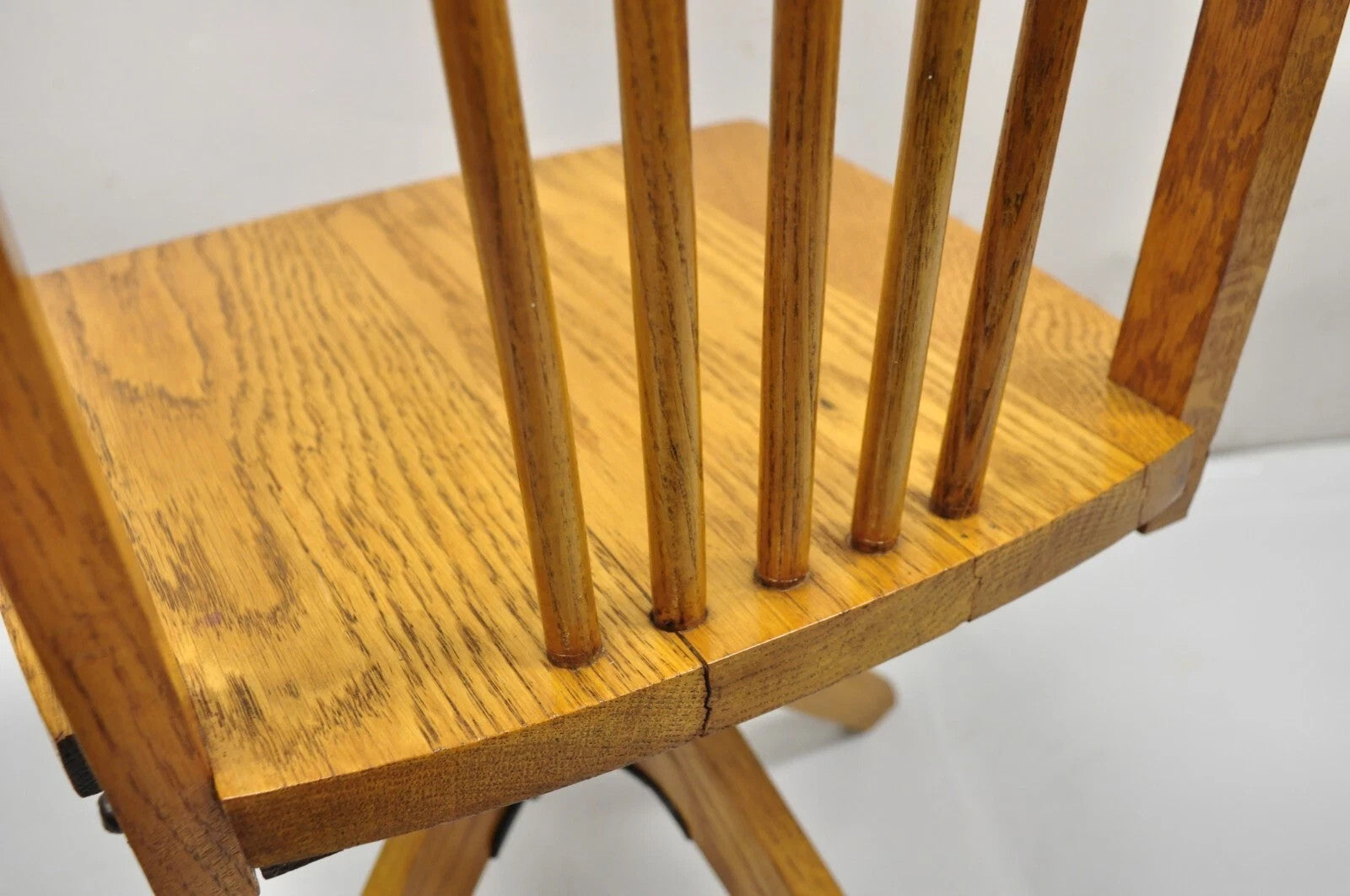 Vintage Mission Arts & Crafts Oak Wood Small Child’s School Desk Chair