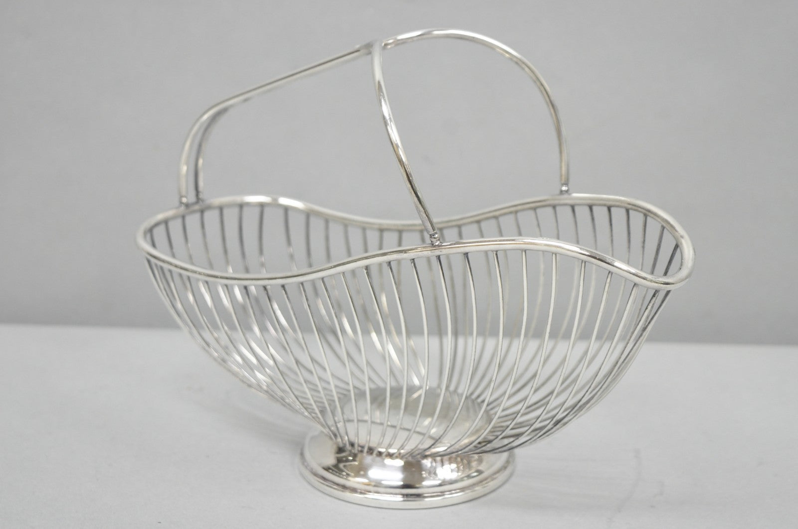 Vintage Mid Century El De Uberti Italy Silver Plated Wire Wine Bottle Holder