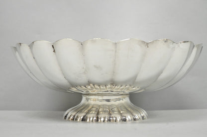 Vintage Reed & Barton Modern Silver Plated Oval Scalloped Pedestal Fruit Bowl