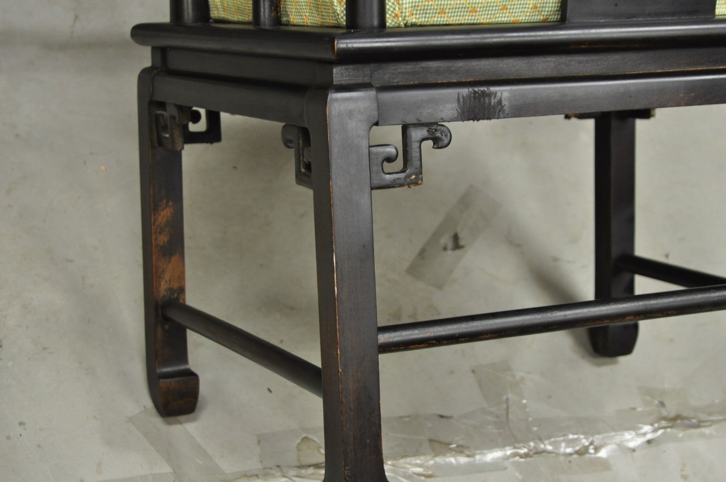 Vintage Oriental Ming Style Ebonized Horseshoe Lounge Chairs by Century (B) Pair