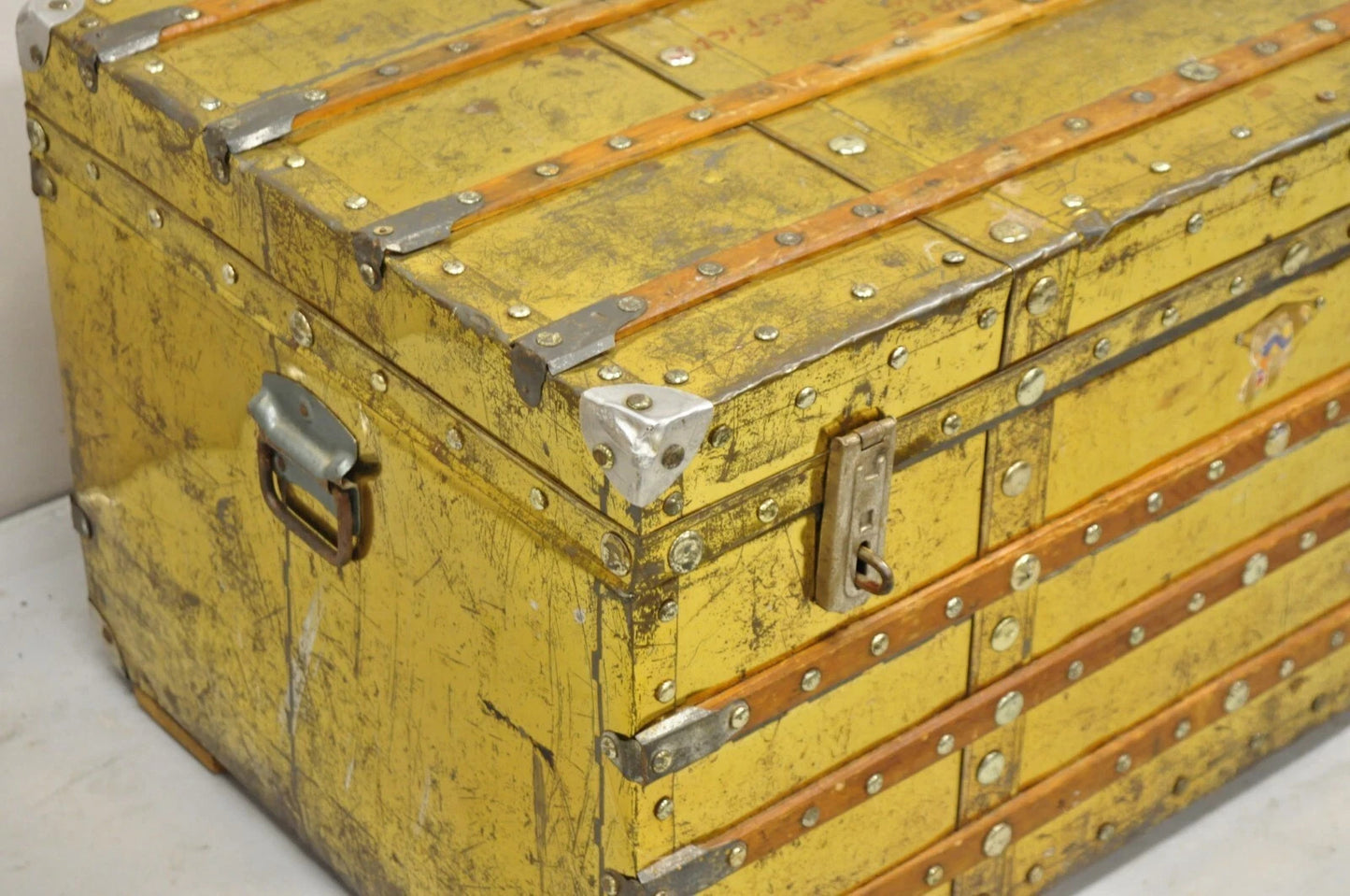 Antique Victorian Brass Clad Wooden Band Train Trunk Storage Treasure Chest