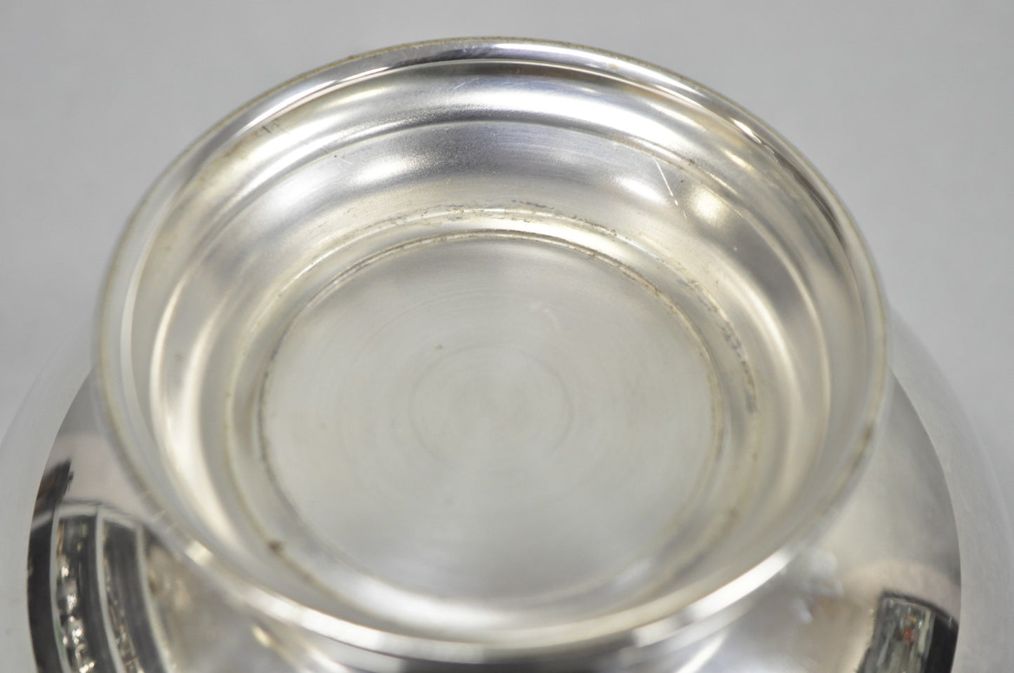 Vintage Paul Revere Reed & Barton Style Small 5" Round Silver Plated Candy Dish