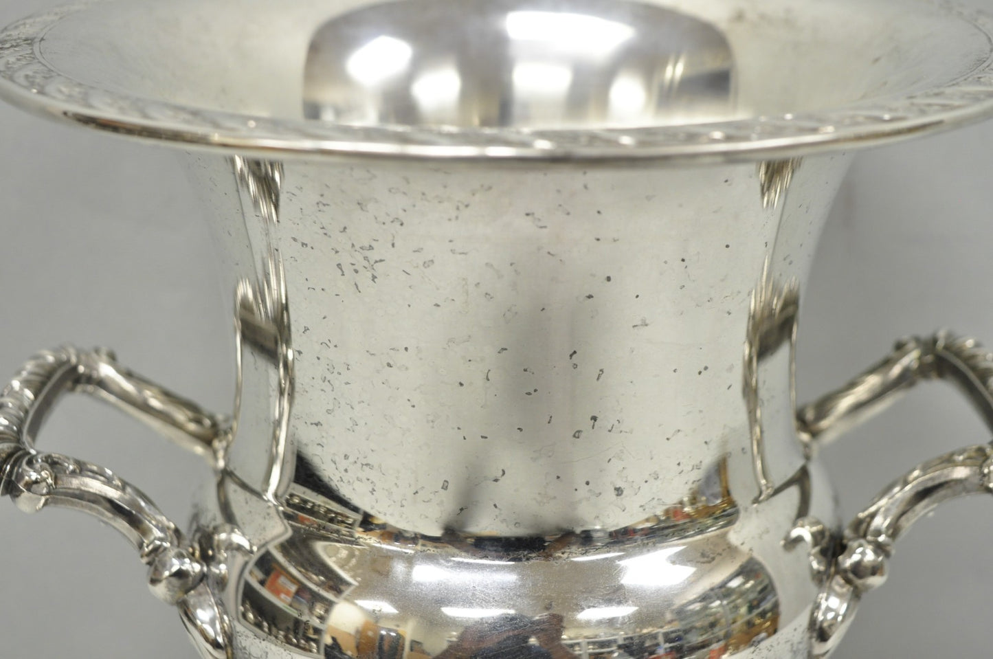Vintage WM Rogers "Spring Flower" Silver Plated Champagne Chiller Bar Ice Bucket
