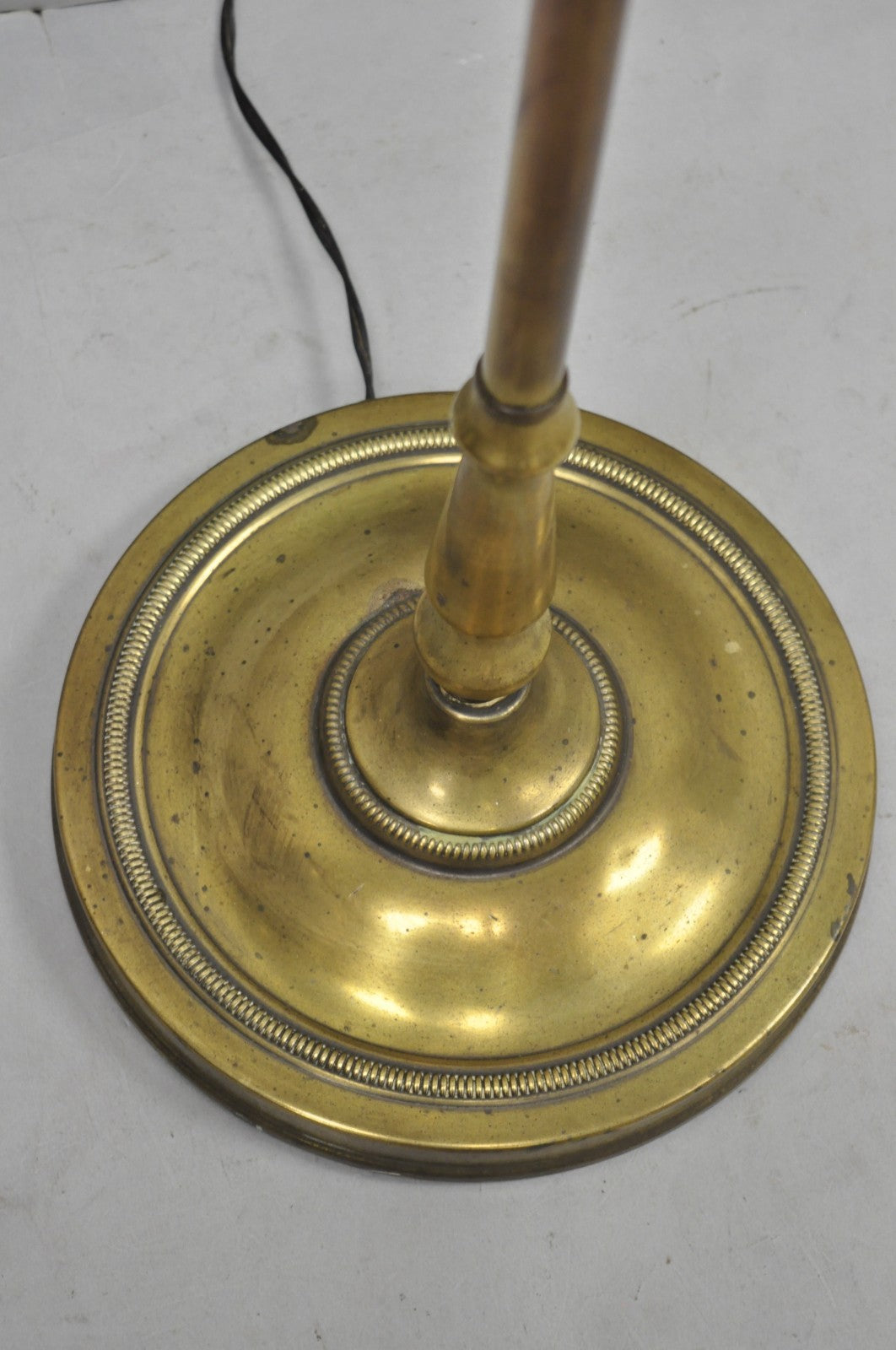 Vintage French Country Brass Reading Floor Pole Lamp with Tole Metal Shade