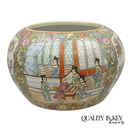 Vintage Chinese Export Porcelain Bulbous Cachepot Vase with Figural Scenes