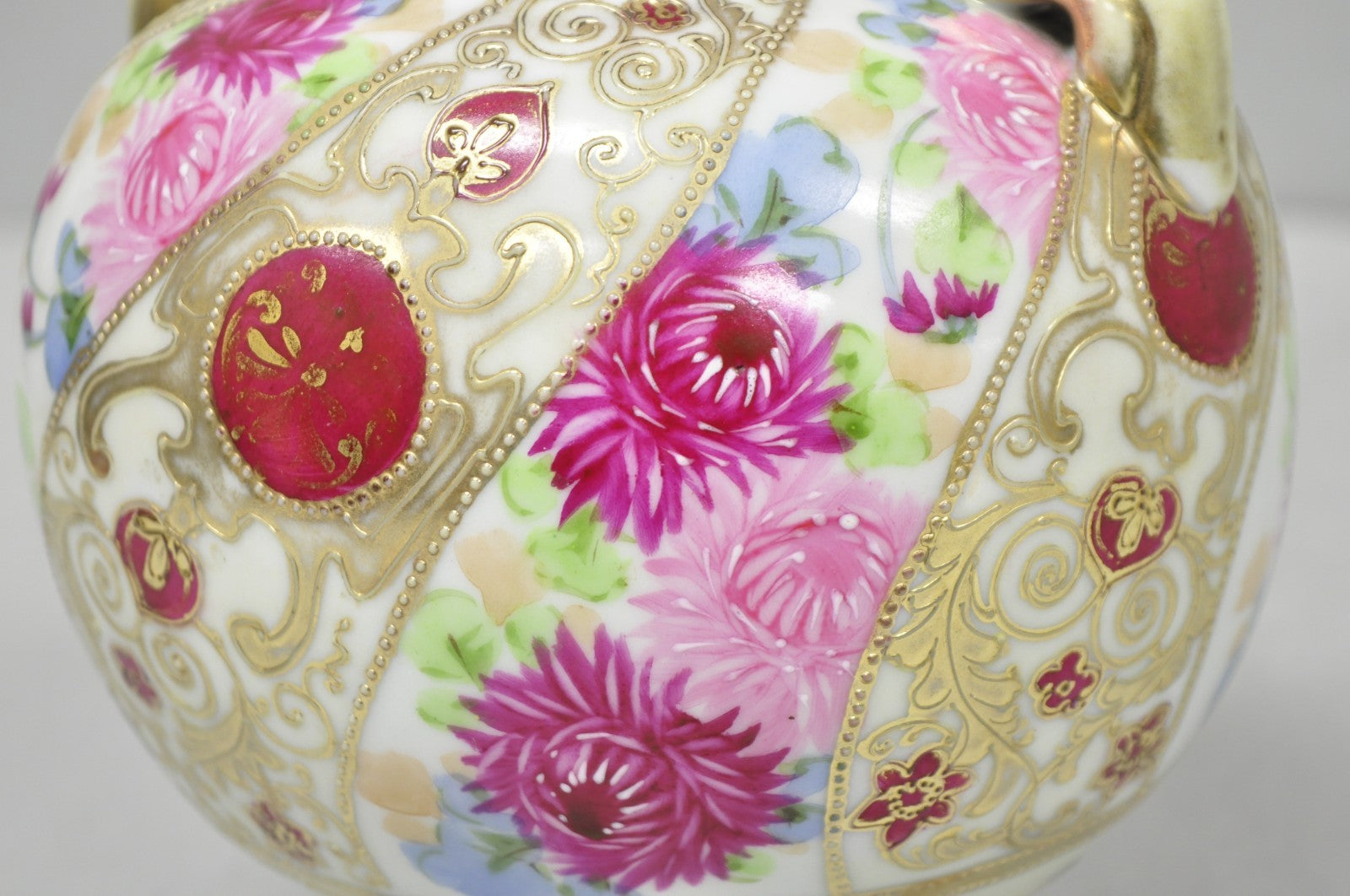 Antique Nippon Moriage Porcelain Twin Handle Ball Vase w/ Hand Painted Roses (B)