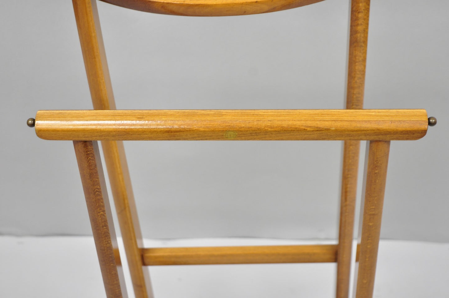 Vintage Fratelli Reguitti Italian Beech Wood 2 Tier Gentleman's Clothing Valet