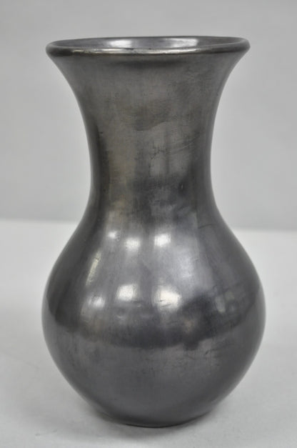 Dona Rosa Barro Negro Black Pottery 9" Bulbous Flower Vase Mid Century Modern
