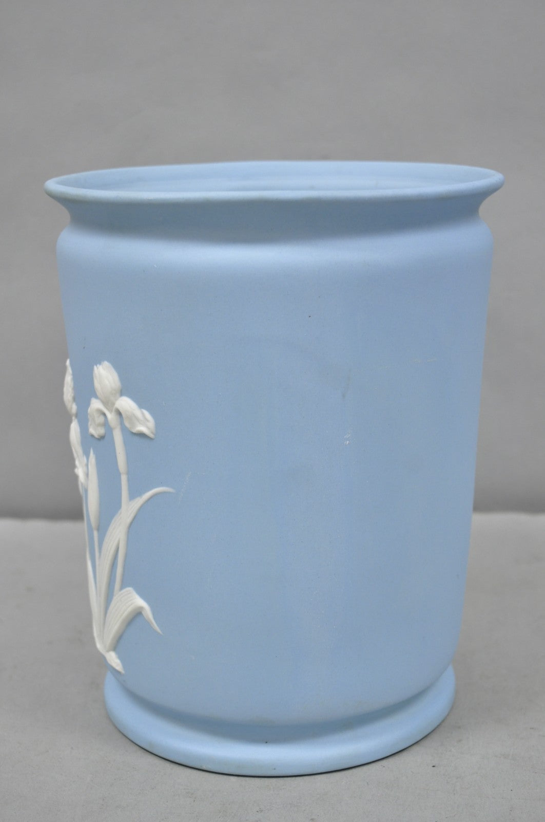 Vintage Flambro Cameo Iris Blue Jasperware Wedgwood Style Floral Cachepot Vase