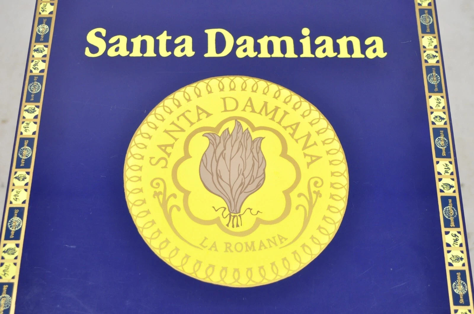 Santa Damiana La Romana Blue Lacquered Wood Cigar Humidor Box