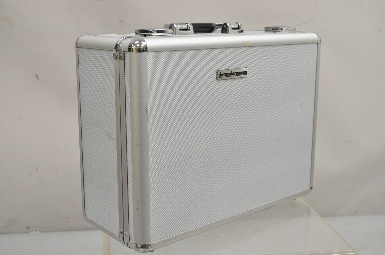 Modern Silver Aluminum Metal 17" Carrying Case Storage Box