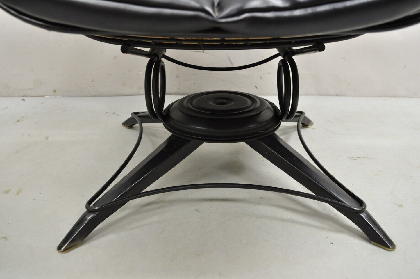 Vintage Mid Century Modern Homecrest Tall Swivel Wrought Iron Black Lounge Chair