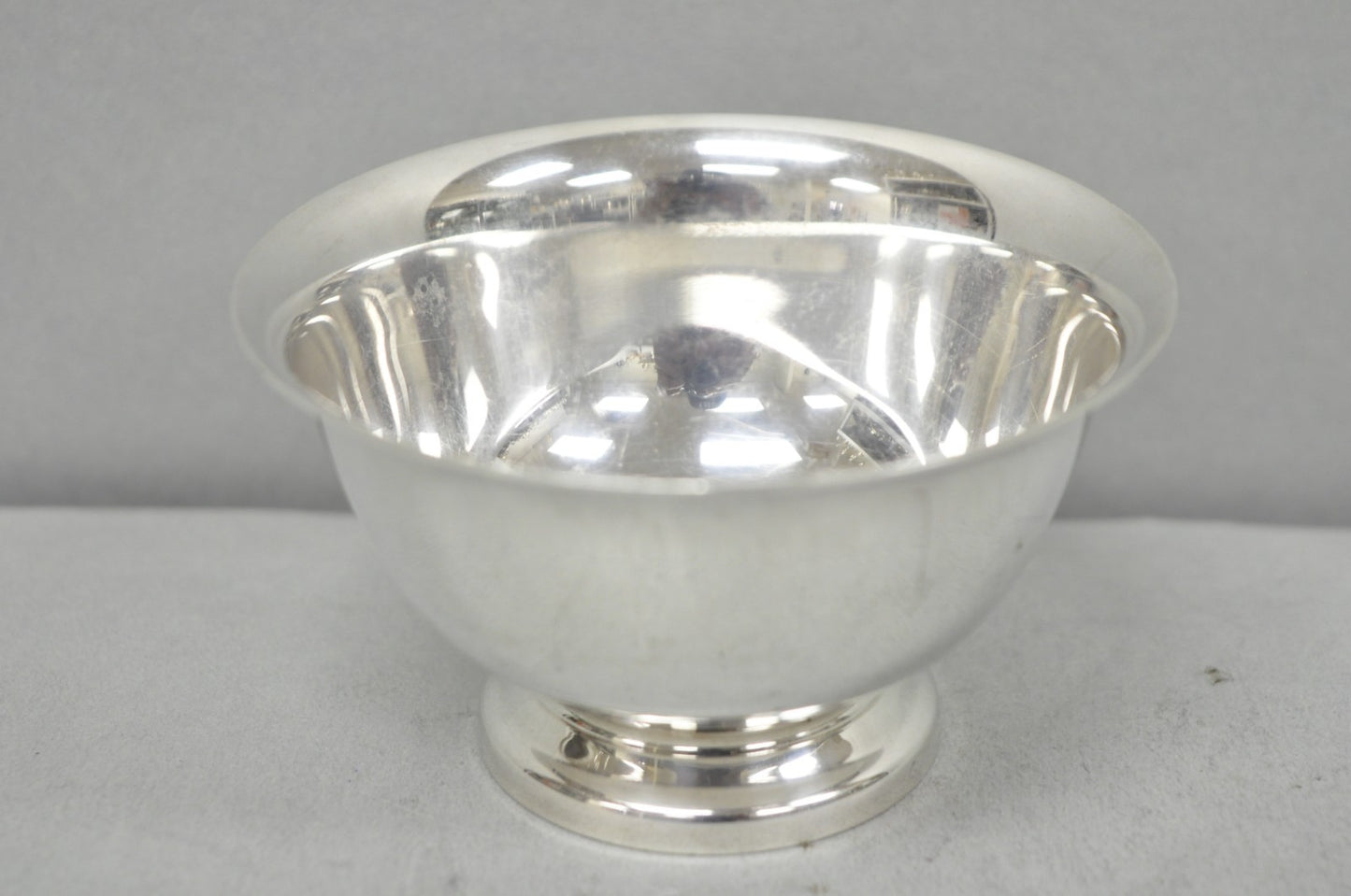 Vintage Reed & Barton Paul Revere Design Silver Plated Small Nut Dish Bowl