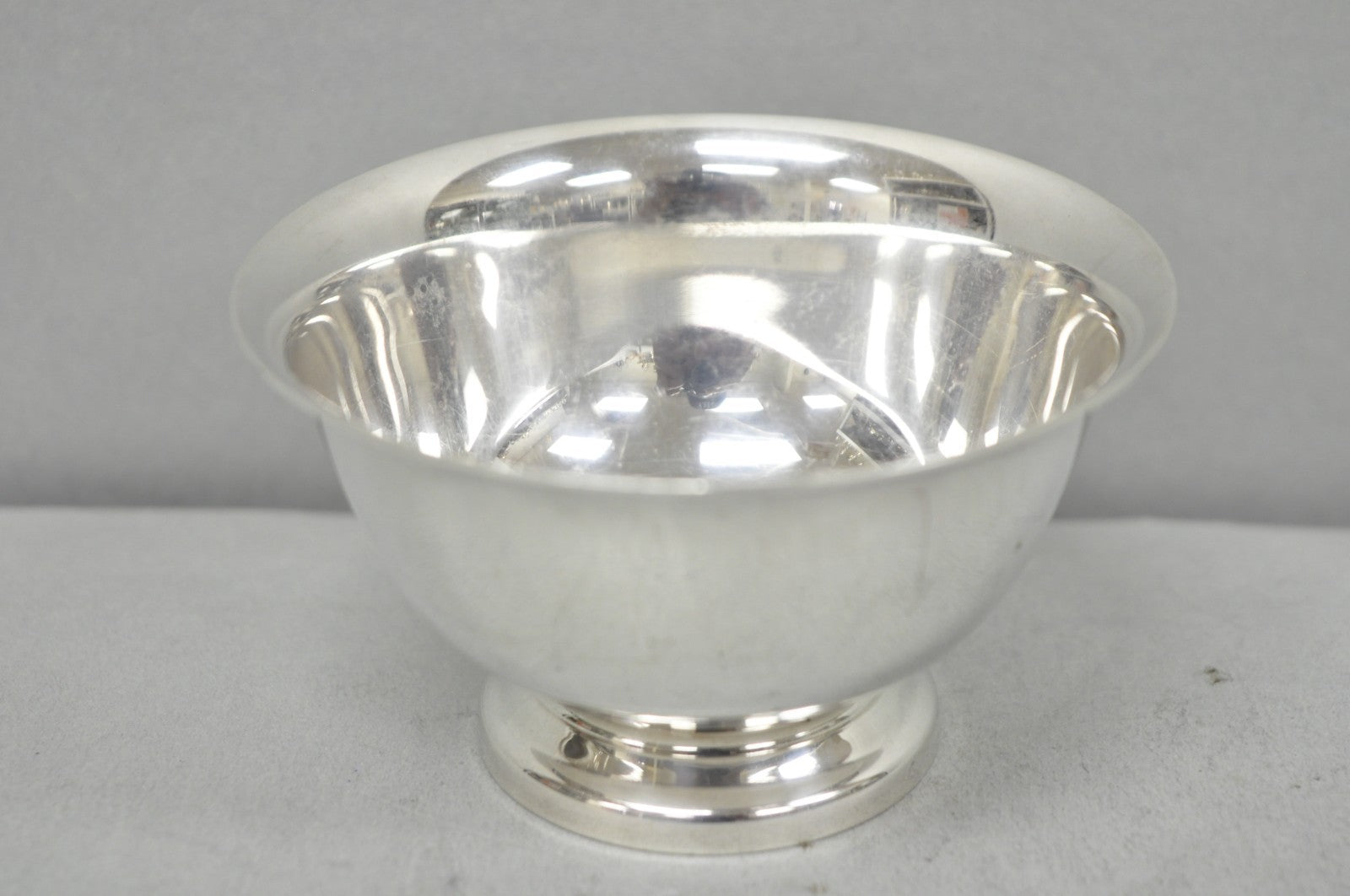 Vintage Reed & Barton Paul Revere Design Silver Plated Small Nut Dish Bowl