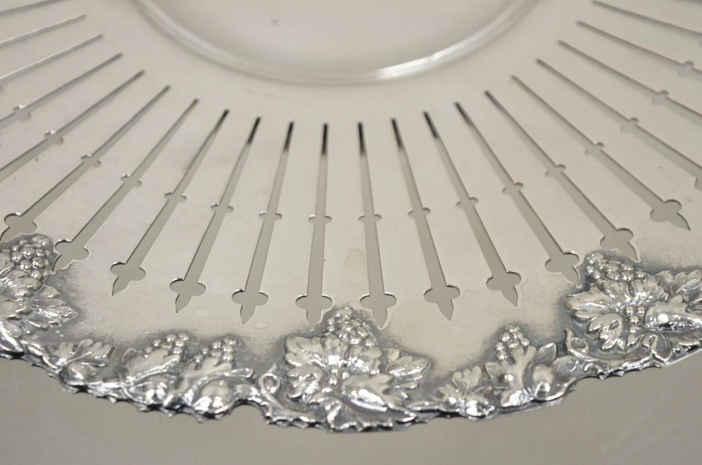 English Edwardian Grapevine Repousse Silver Plated "P" Round Serving Platter