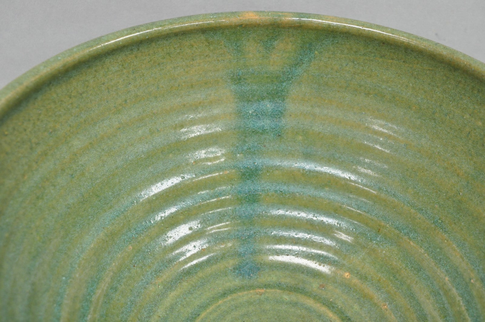 Vintage Primitive Green Glazed Ceramic Pottery Large Mixing Bowl w Handle