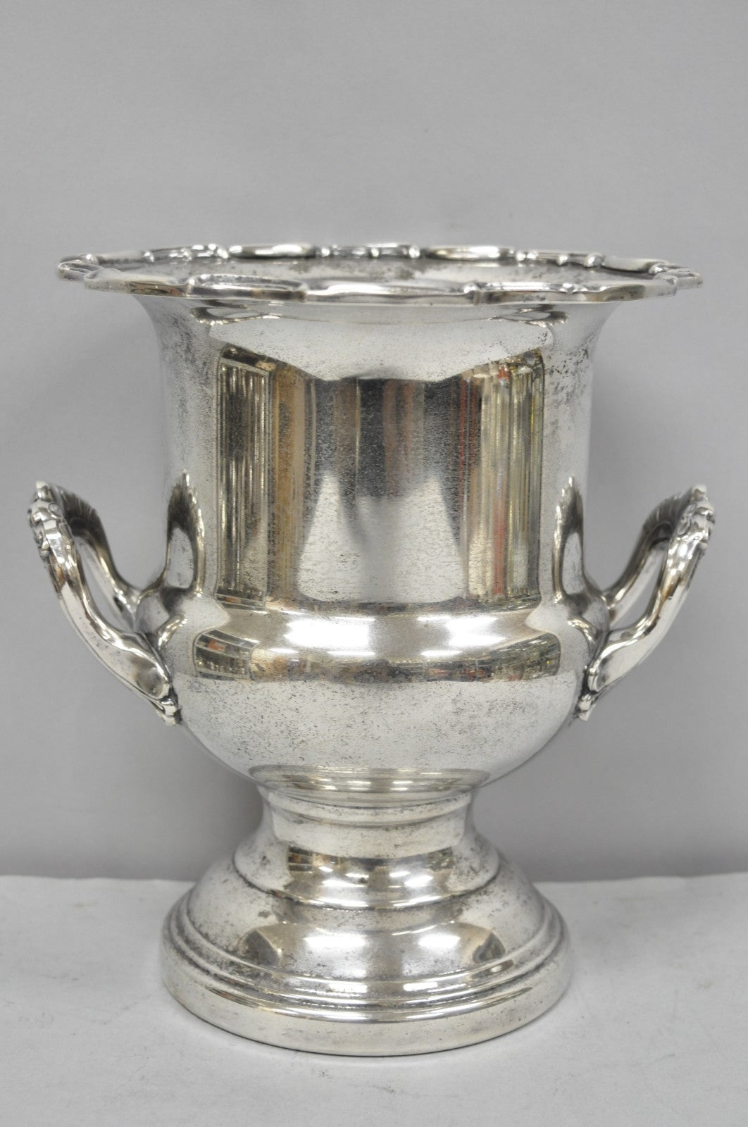 Leonard Victorian Silver Plated Trophy Cup Urn Champagne Wine Chiller Ice Bucket