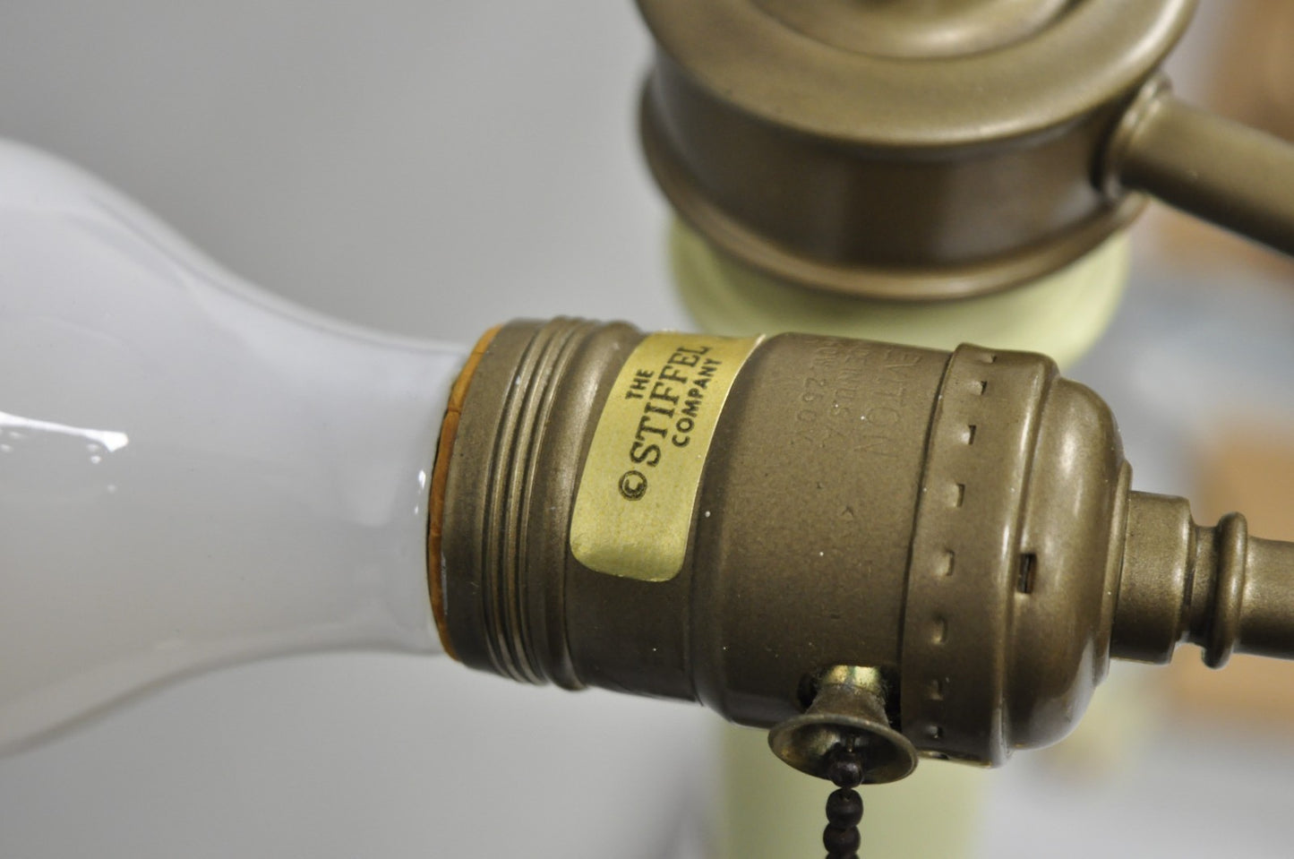 Vintage Stiffel Hollywood Regency Tall Brass Candlestick Column Table Lamp