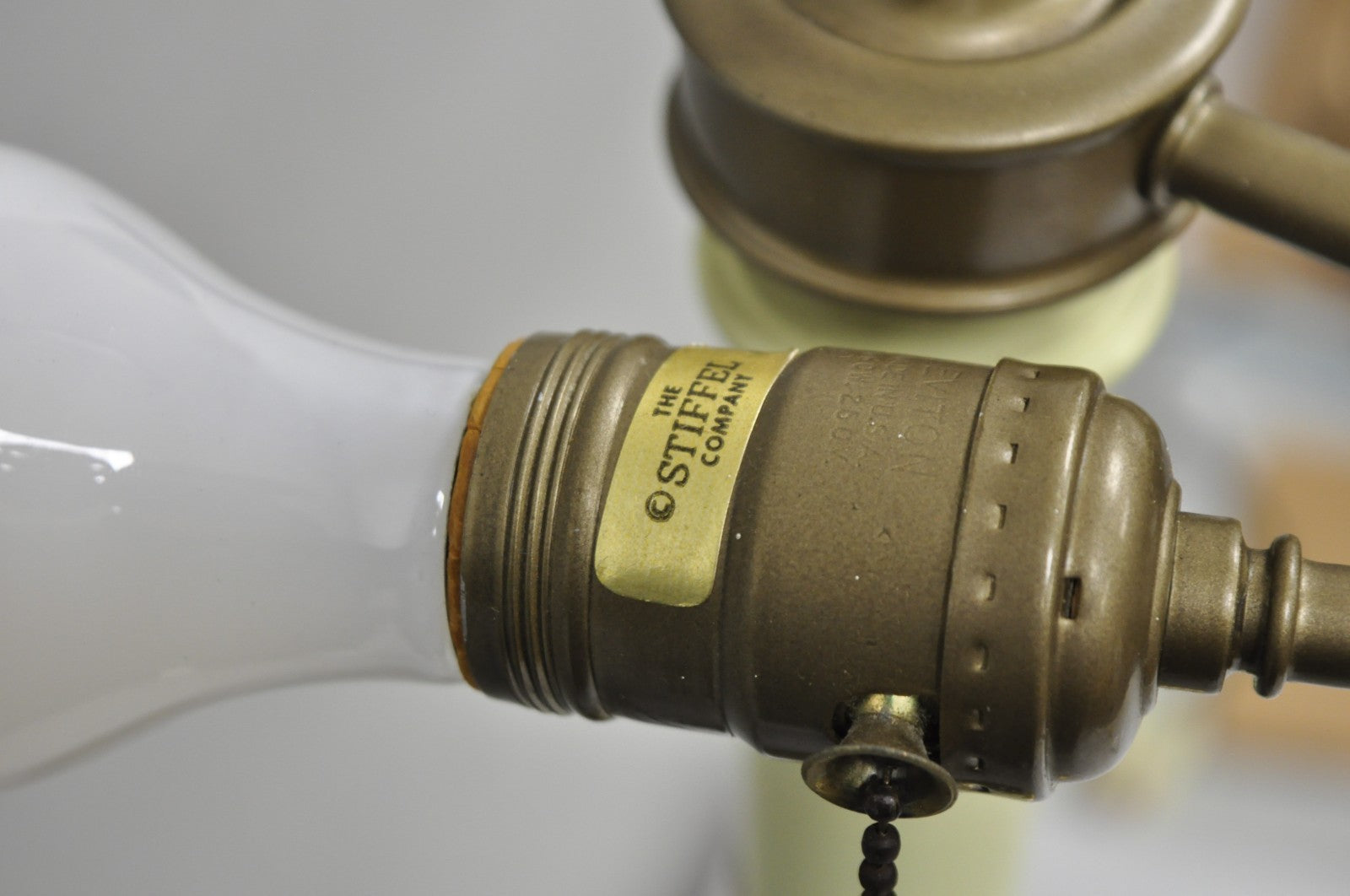 Vintage Stiffel Hollywood Regency Tall Brass Candlestick Column Table Lamp