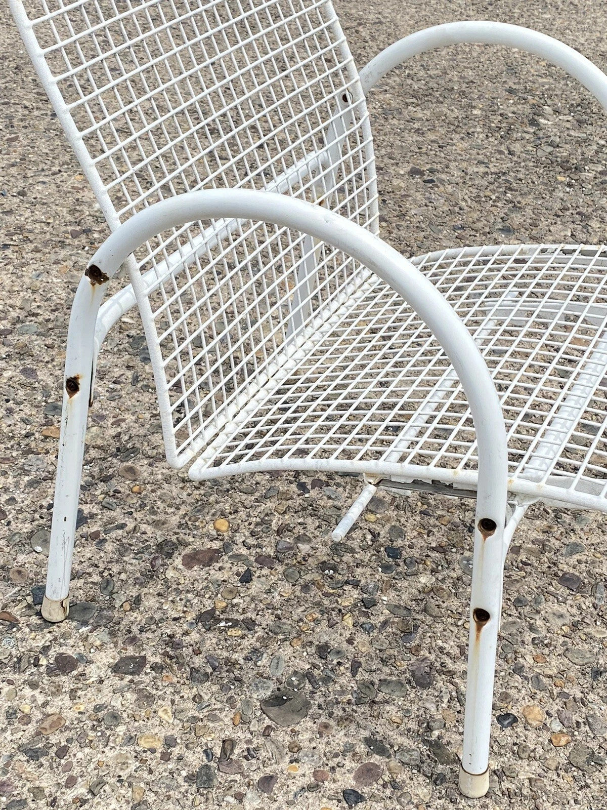 Vintage Mid Century Modern Reclining Wrought Iron Sculptural Patio Lounge Chair