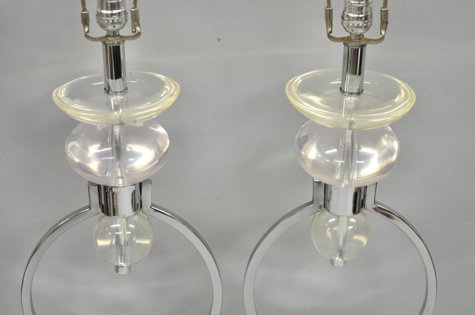 Vintage Postmodern MCM Hivo Van Teal Sculptural Lucite & Chrome Table Lamps Pair