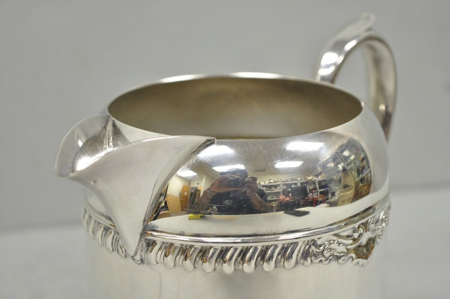 Vintage Sheridan Victorian Style Silver Plated Lemonade Beverage Water Pitcher